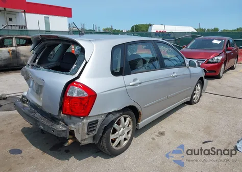 2006 Kia Spectra5 z USA, uszkodzony, nr VIN KNAFE161X65346986